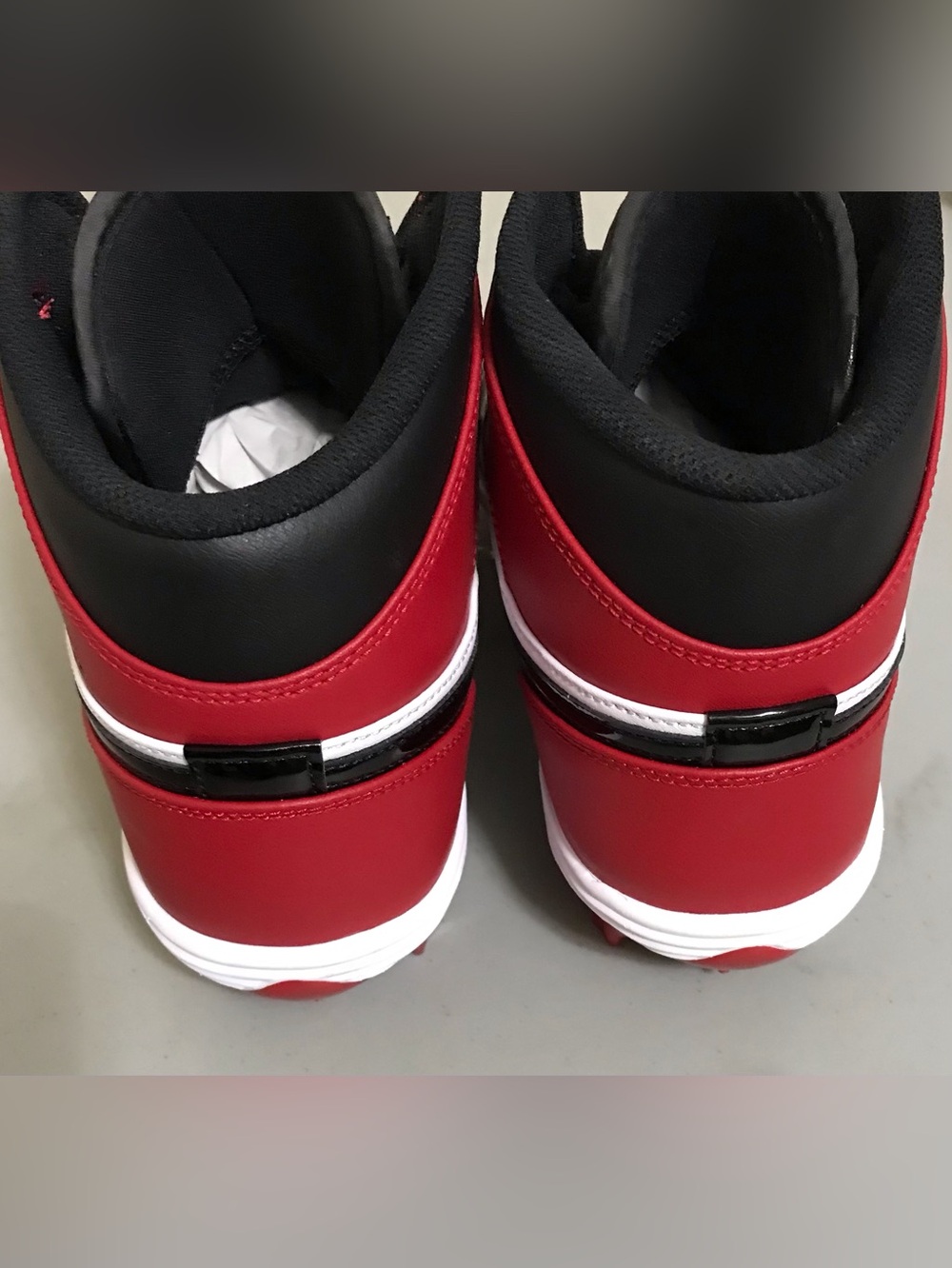 Jordan 1 Mid TD ‘Bred Toe Football Cleats Red/Black Patent Mens Size 12 - Picture 6 of 8